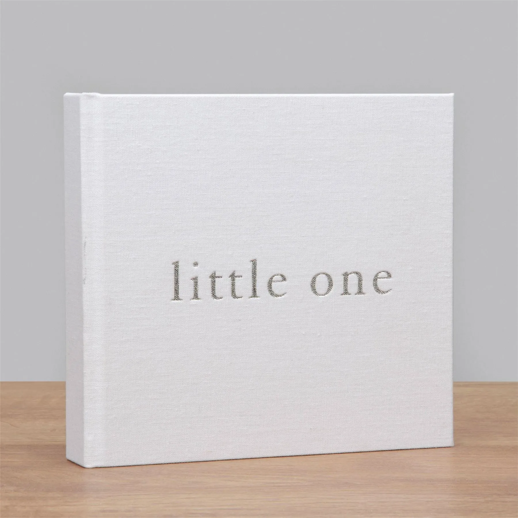 Bambino Linen Wrapped Photo Album