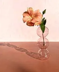 Gloria Speaking Bubble Vase