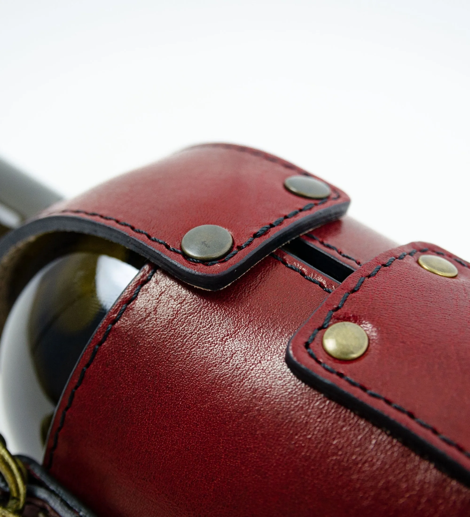 Leather Wine Tote for Women - Saving Grapes