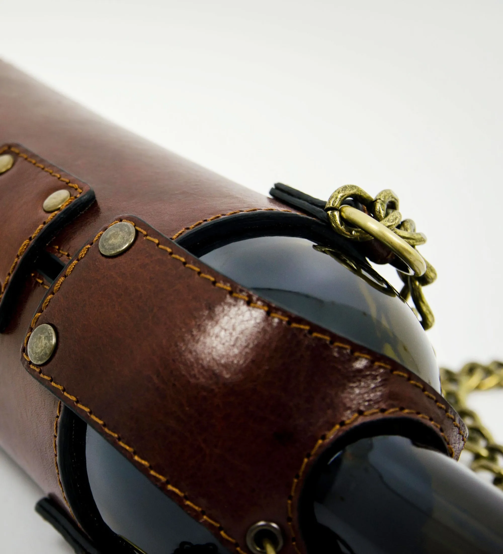 Leather Wine Tote for Women - Saving Grapes